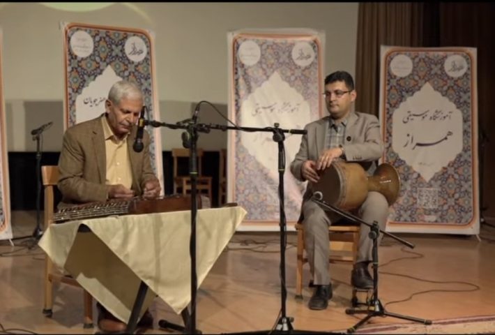 لحظه‌ای که دو نسل از تجربه و هنر در کنار هم روی صحنه قرار گرفتند